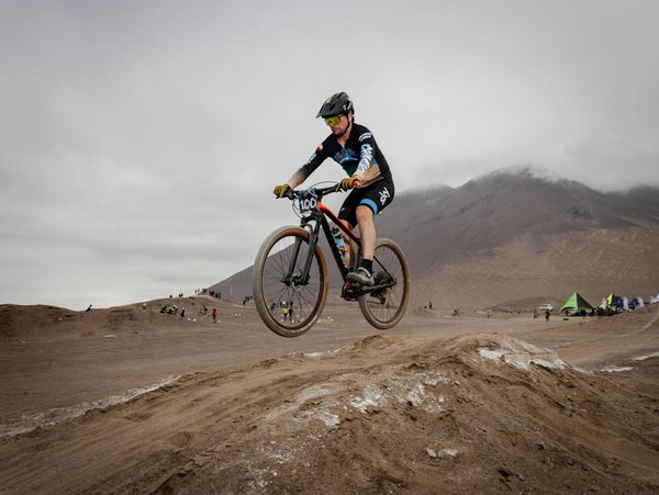 Ultimate Manual for Sport Bike Clutch Cable Replacement: Thriving in the UK's Unpredictable Weather Conditions